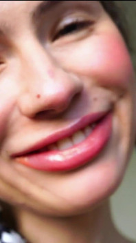 Sensual Golden Melting Kiss
