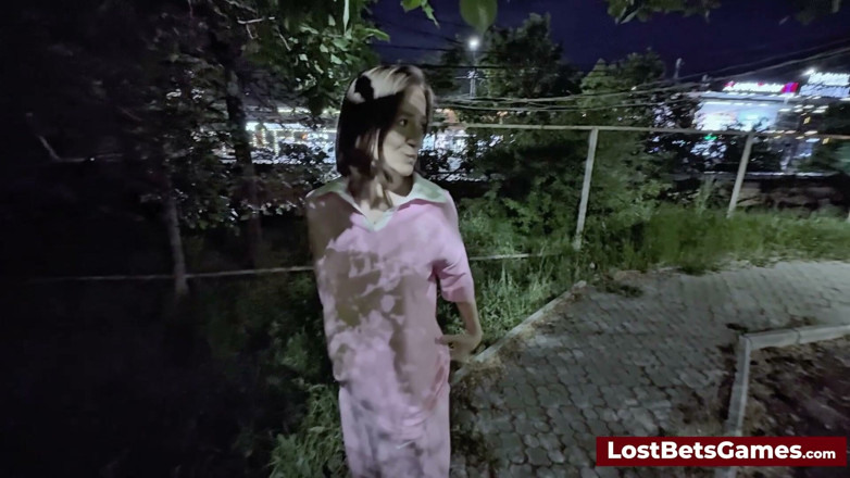 Lost Bets Games: Nancy dan Dylan Membawa Tenaga Segar Untuk Berbogel Uno