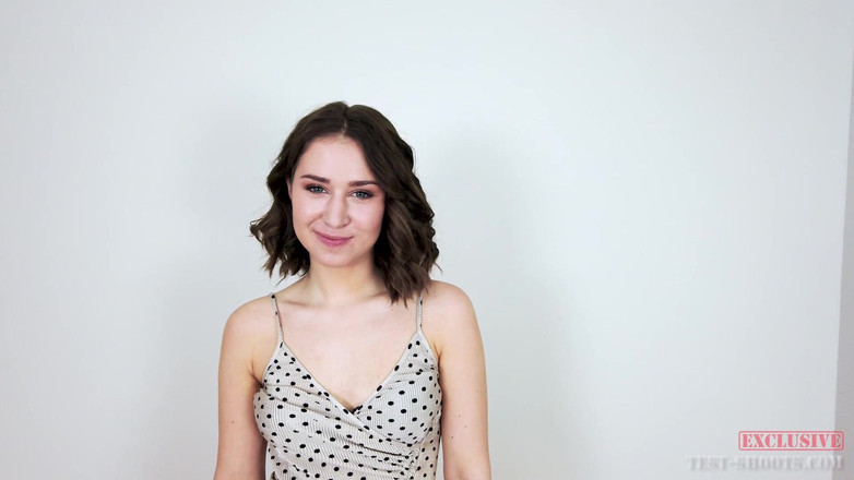 Test-Shoots: Gabriella ella özel video oyuncu seçmeleri