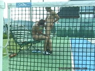 Gay Life Network: Тенісна гра стає хардкорним