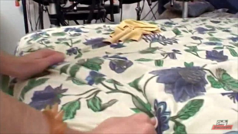 Vere Casalinghe Italia.: Amateur sex done at home by a milf and a...