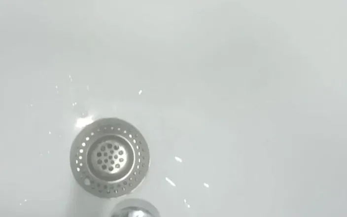 Sexaddicting123: Big Cum in Shorts, Moaning and Bulge Hard