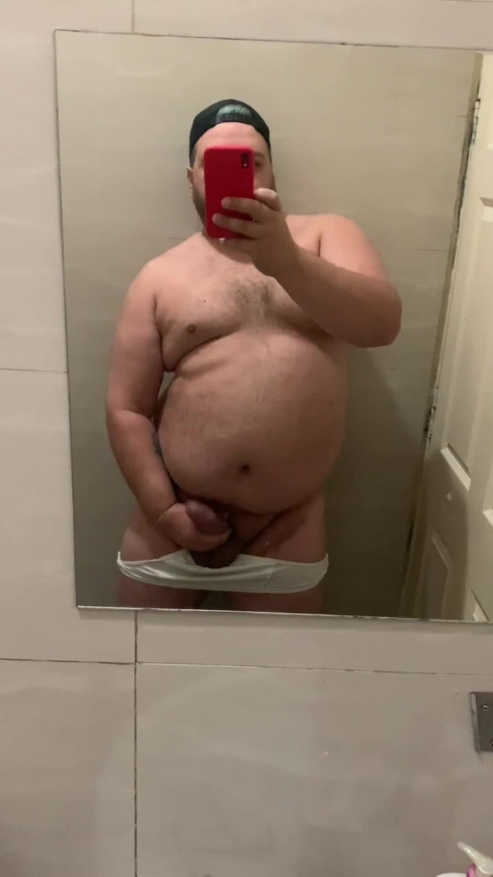 Ksanchez1203: Ngocok kontol di kamar mandi kantor