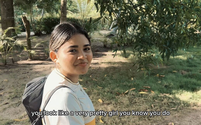 Yohamedi: Jag träffade en tjej på vägen till stranden och hon...