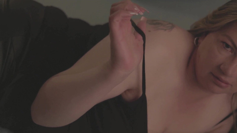 Lady_lure: MILF Colombia yang panas dan matang bersedia untuk memenuhi fantasi...