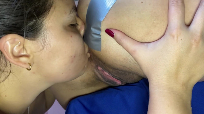 zoemelissa: Hard Blowjob of a Juicy and Wet Ass