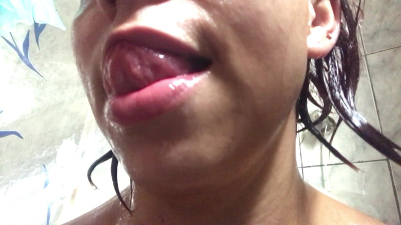 Sharinga: Getting naughty in the bathroom