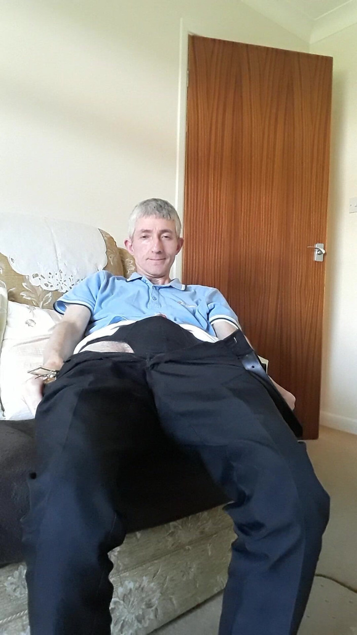 James Dirty Boy: 거실에서 즐기는