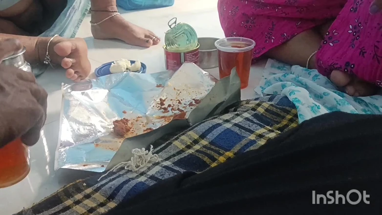 Reshma hot: Having Lunch Together