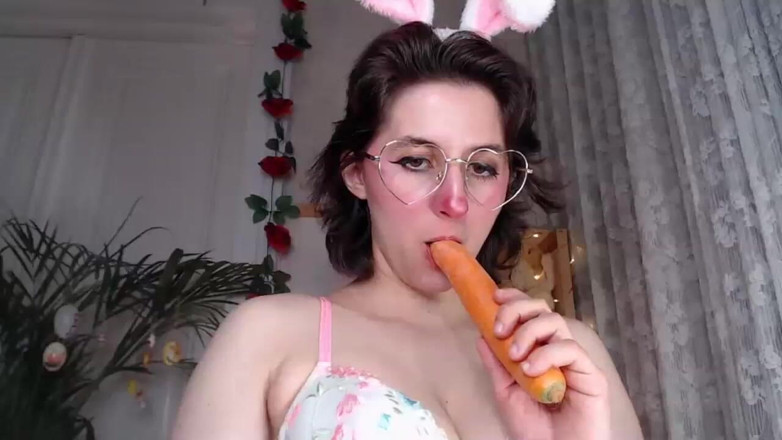 The Antichristrix: Sexy Dirty Easter Camshow