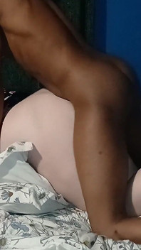 Sloppy Lynn a pawg dengan pepek yang menakjubkan