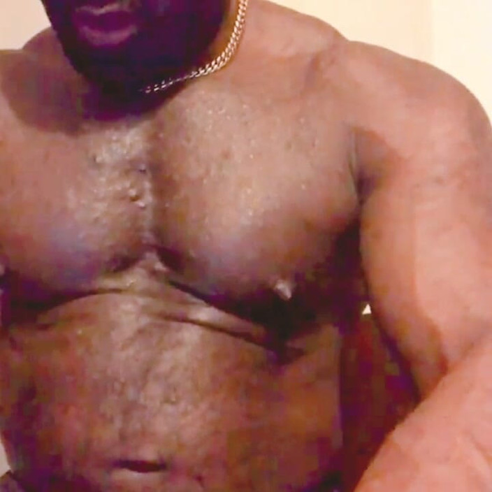 Black smoking muscle stepdad: Latex Met Rookkap Grote Zwarte Lul Porno Randen
