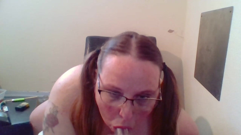 AngYourDirtyCanadian: POV, gode, pipe taquine juste pour vous