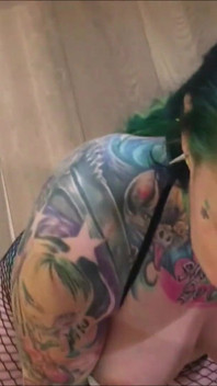 Вандал Vyxen, глубокая глотка, панк-рок принцесса