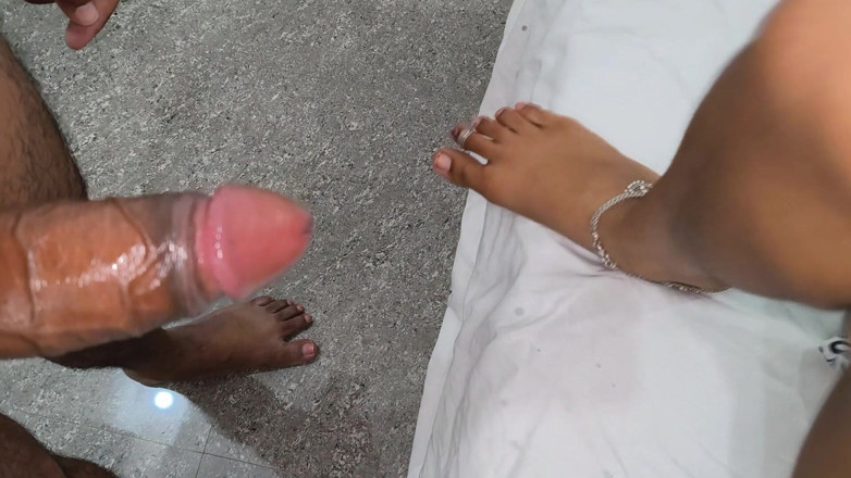 Gini272: Super Desi Sex with Girlfriend at Night