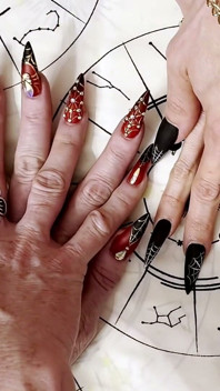 Fingernail Asmr - okouzlující vrtění prstů, klepání na nehty a vyjádření ruky