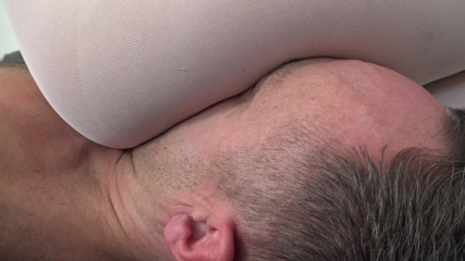Femdom Austria: 흑형 대물 에 따먹히는 백인 팬티 스타킹