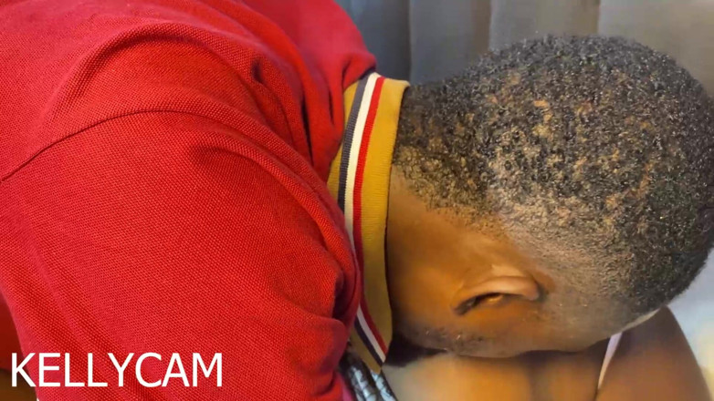 Kellycam: Manželka probudí manžela, aby šukali uprostřed noci