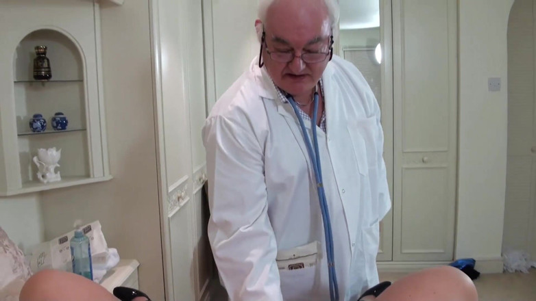Dirty Doctors Clips: Examined by the doctor