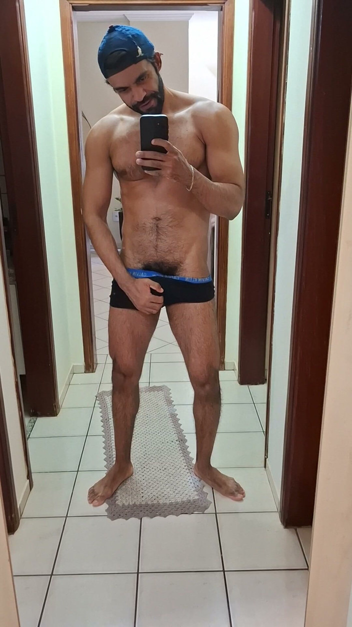 Morenogigante23: Morning Jerk-off
