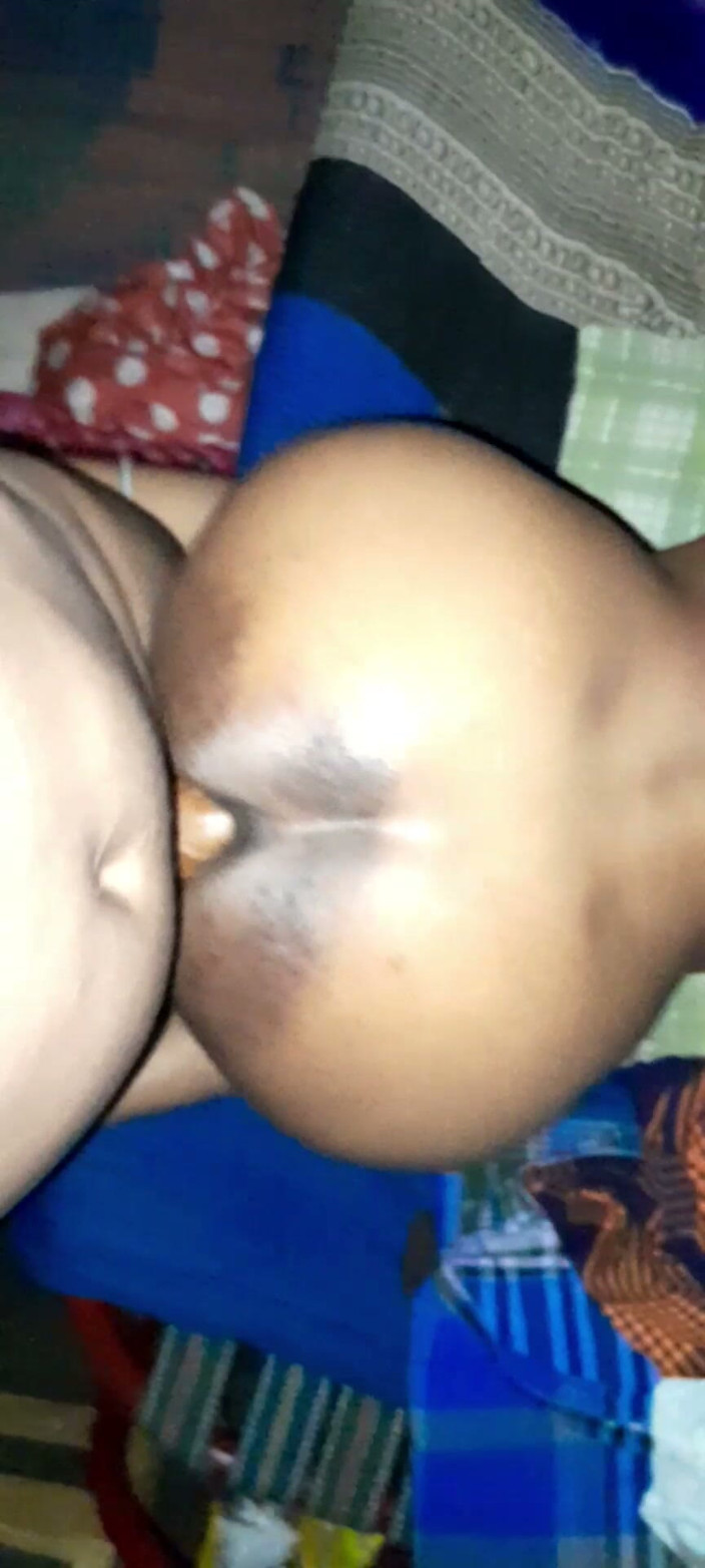 BhabhiNumber44: Pantat besar kakak ipar dientot gaya doggy