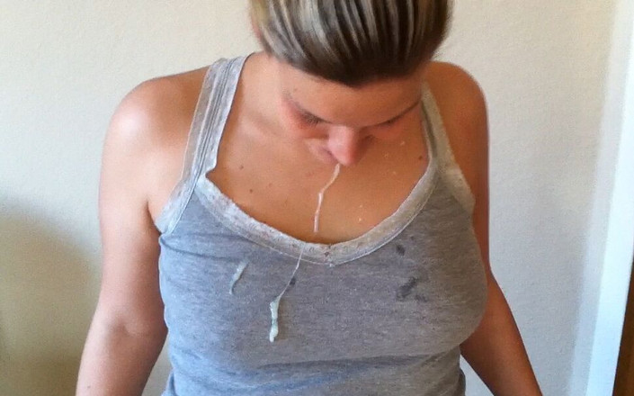 Daddys Luder: Tłusta sperma obciąża moje ubrania