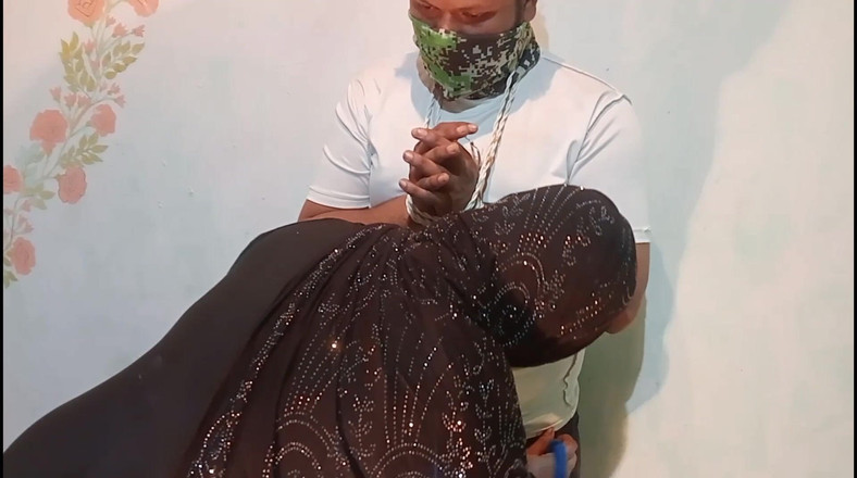 Gulaab: Sesso duro per voi ragazzi