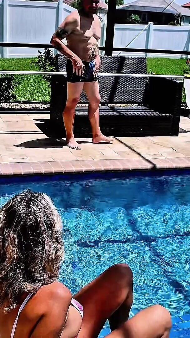 Atlas_TripleX: Horny GILF Fucks Her Pool Man
