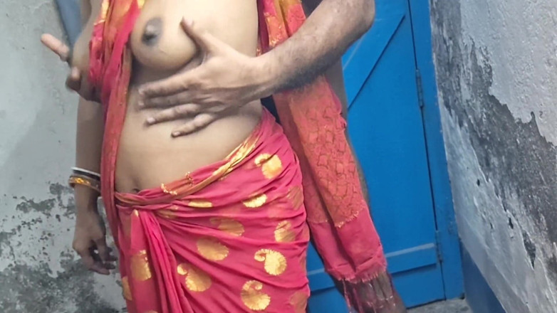 Busty Banuu: Rekaman seks istri nakal ini dientot romantis sama pemilik kamar