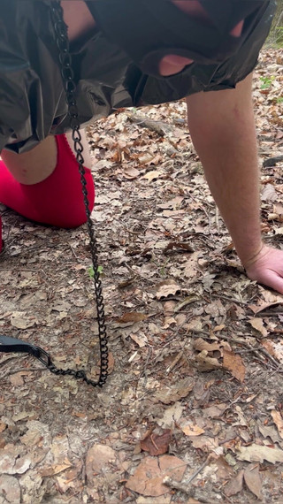 Maitresse Clara: 惩罚 在森林里......