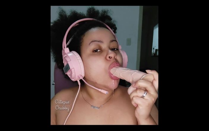 Cutiepiie Chubby: Vídeo. Apenas me envie uma mensagem para obter a foto!