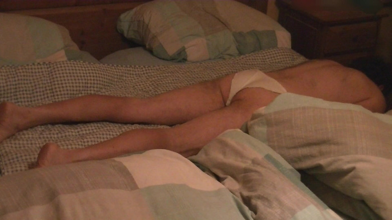 Mark Hannes: Cama slip hump masturbação com despir-se