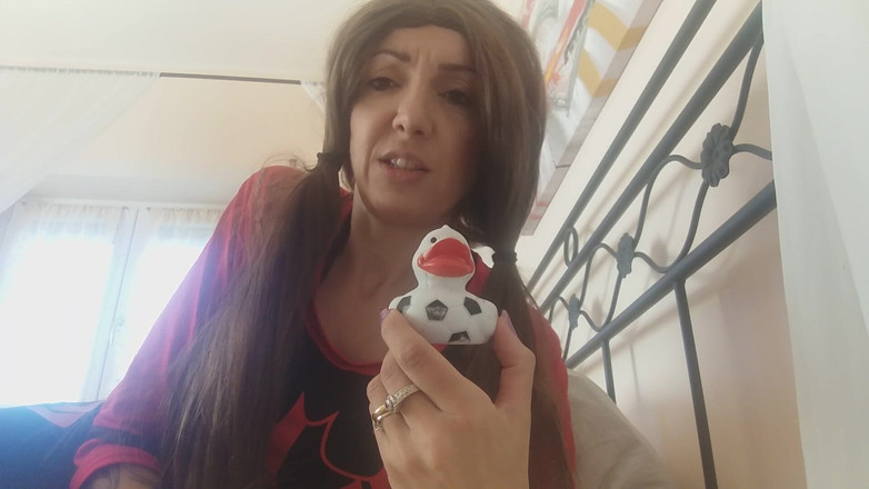 savannahamatoriale: Scoregge sulla mia anatra sciocca di gomma!