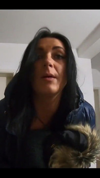Uzun çizmeler ve seksi kıyafetler giyerken ceketlerime çok fazla boşalma 212i birkaç ceket aldı. Zaten favorim var