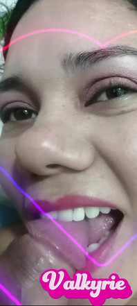 Valkyrieandluigy přijďte mě sledovat a podívejte se na nová videa