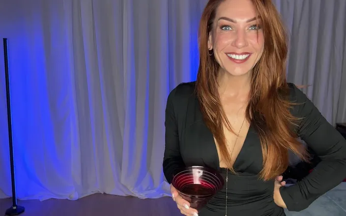 TrophyWifeNat: Hot Wife Reunion