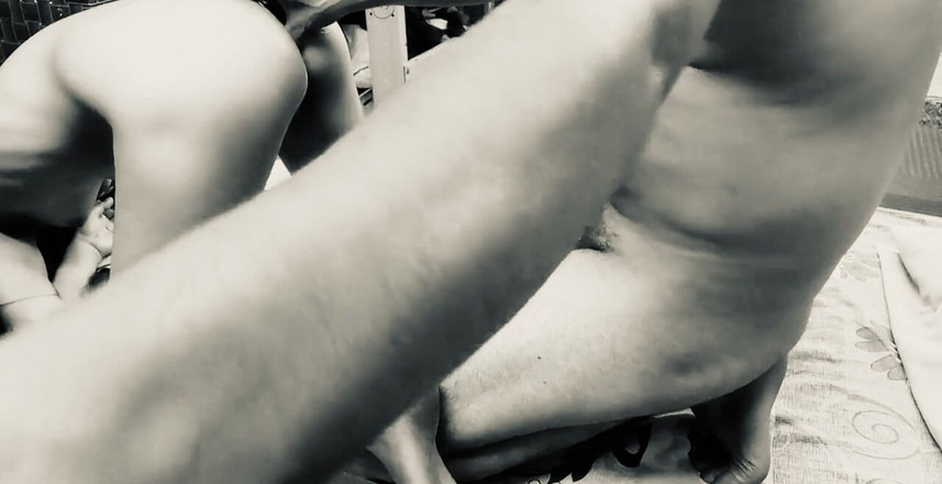 Sanayababhi: 핫한 Gen Z 이웃 소녀와 섹스하는 발정난 계부