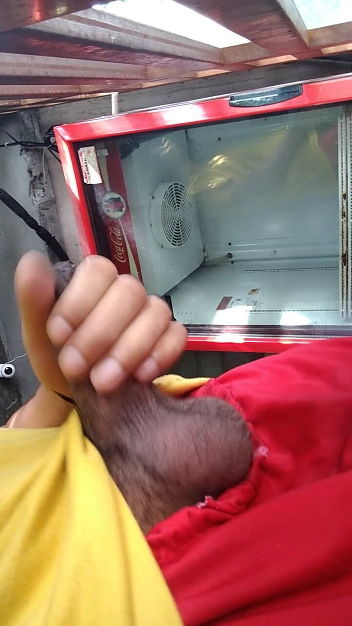 AlexAlejandro13: Hete jongen in veranda