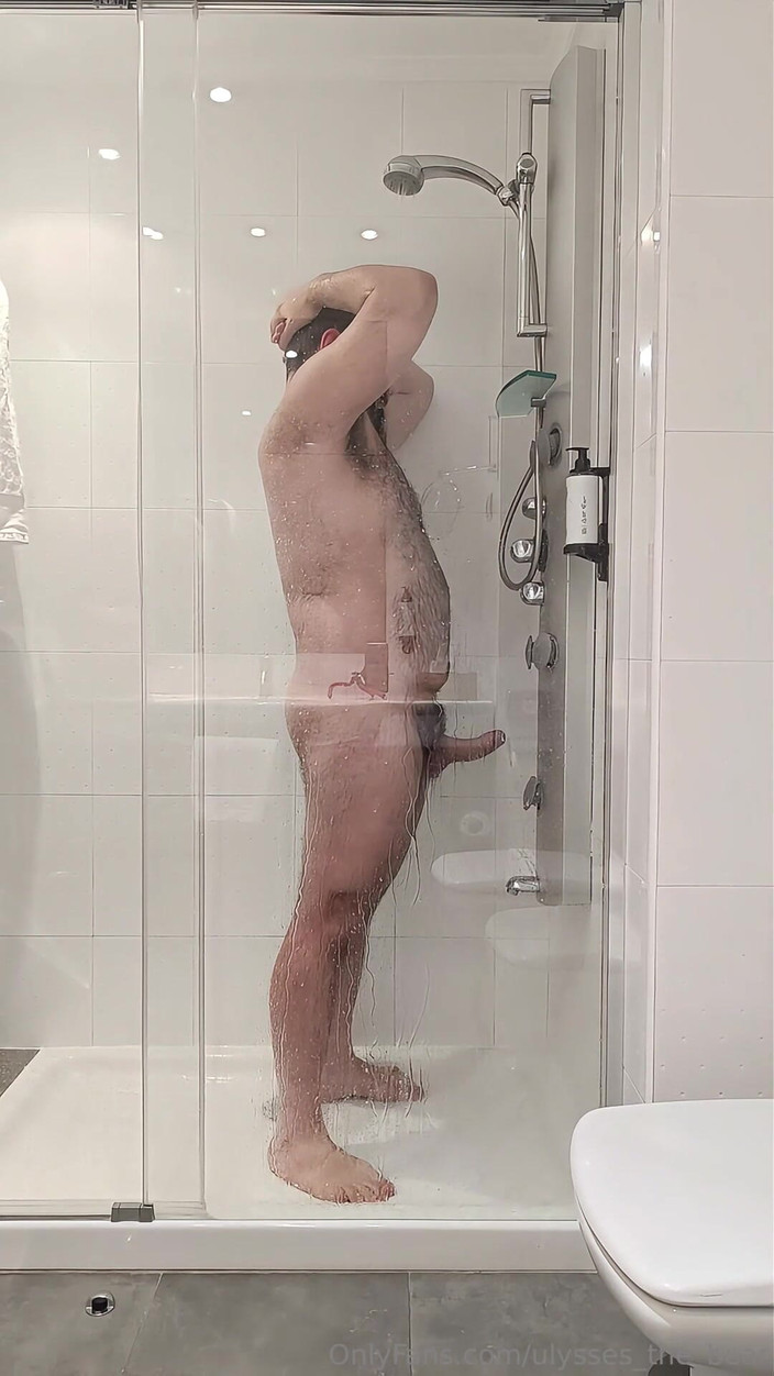 Ulysses the bear: Hanya Badan Basah, dan Imaginasi Anda