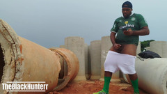 TheBlacKHunterr: खेल से वापस आकर, पसीने से तरबतर मैं उत्साहित हो गया और सहना पड़ा