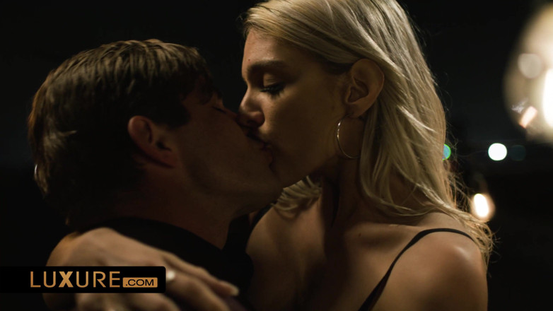 Luxure: Passionate Sex on a Rooftop in L.a.