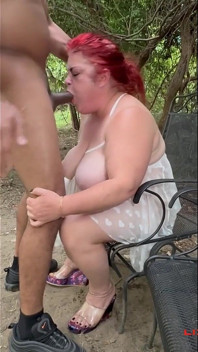 BBW Hotwife Lets Her Boyfriend Piss in Her Mouth