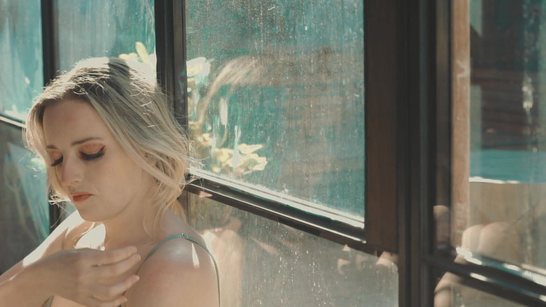 CharlieForde: Diviso con Charlie Forde, Astrid love