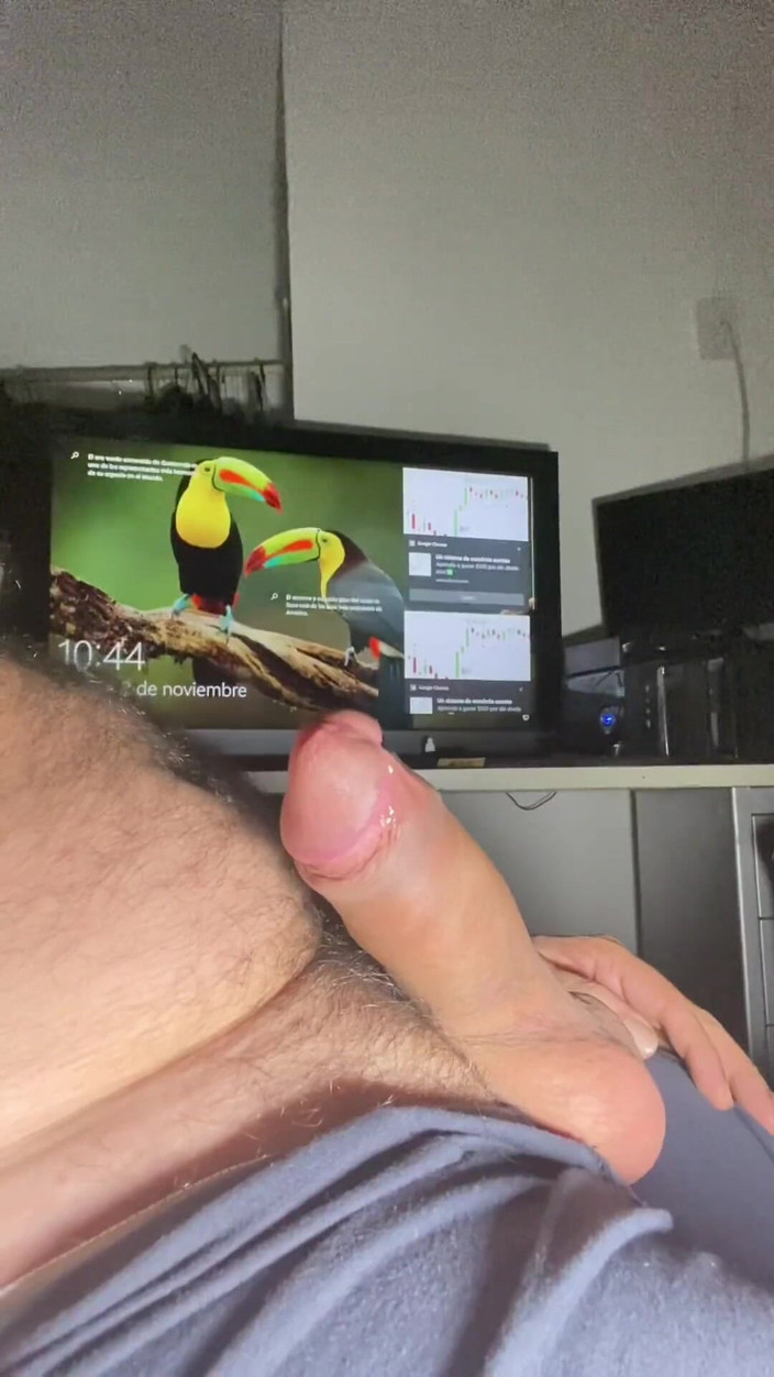 Latin mature king: Min stora kuk cumshot del 1