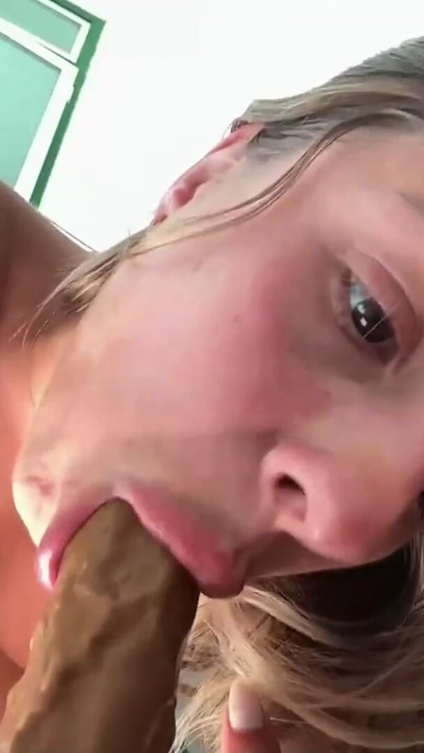 MollyLollyG: 18-letnia włoska kamera gwiazda blondynka skacze na dildo na jej...