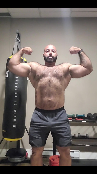 Lobo: A Little Flex for You on Your Sunday
