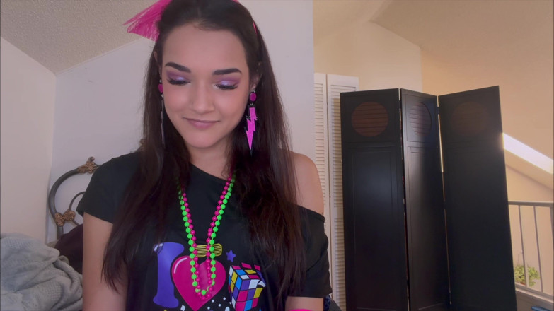 Kink in Time: Zara's Sultry '80s Jerk off Instruction 4K POV Neon Seduction Awaits!
