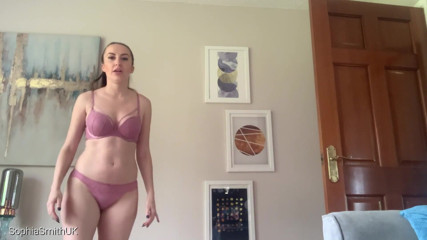 SophiaSmithUK: Милі високі удари