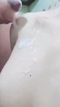 Hari ini saya mengongkek isteri cantik saya di dapur