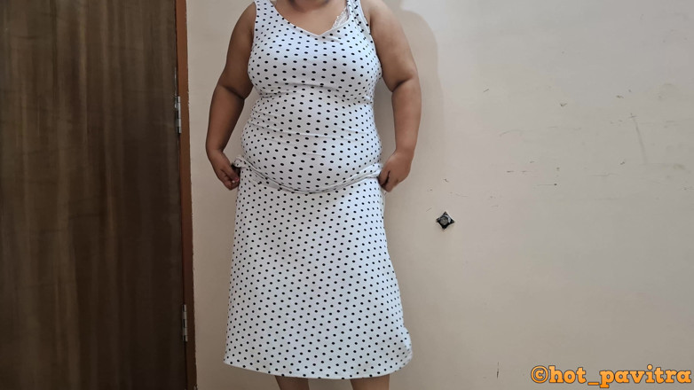 Hot Pavitra: Io in Abito Bianco Adoro Sentire Il Sentimento